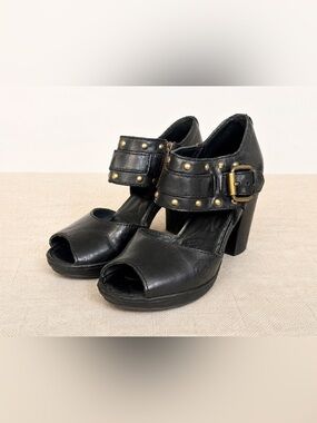 Born Black Leather Studded Peep Toe Heels Buckle Zip Sandals Size 8